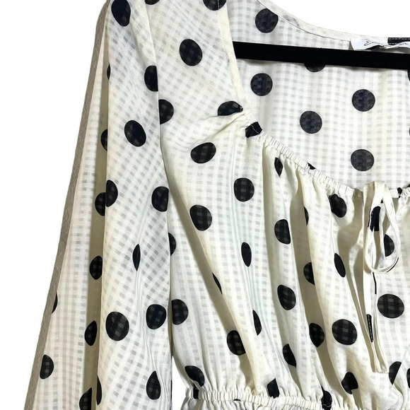 Emory Park Puff Sleeve Tie Front Polka Dot Blouse in White and Black Size S - Picture 5 of 14